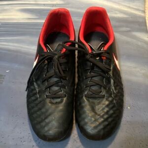 Adidas Magista Size 9.5 Black and Red